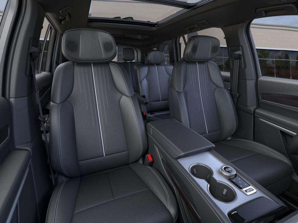 New 2026 Cadillac Vistiq Luxury image 16