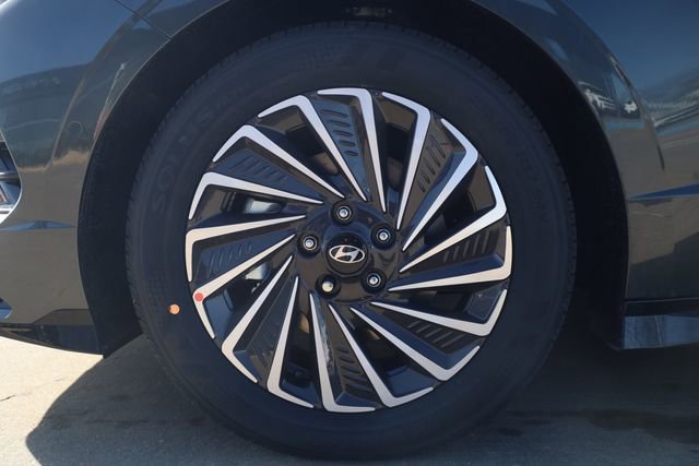 New 2026 Hyundai Sonata Limited FWD image 7