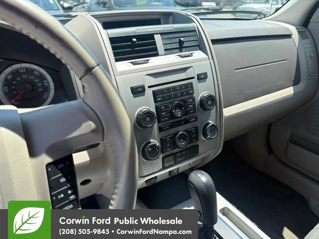 Used 2009 Ford Escape XLT FWD image 20