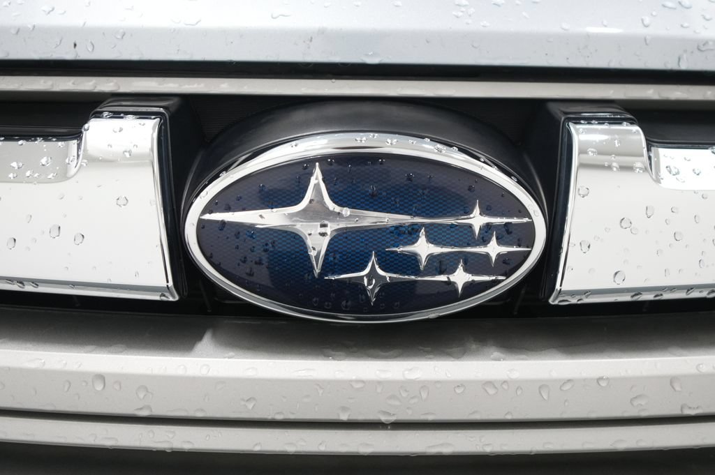 Used 2014 Subaru Outback 2.5i Limited AWD/4WD image 10