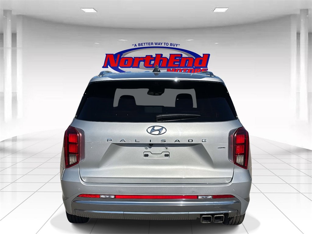 Used 2024 Hyundai Palisade Calligraphy image 5