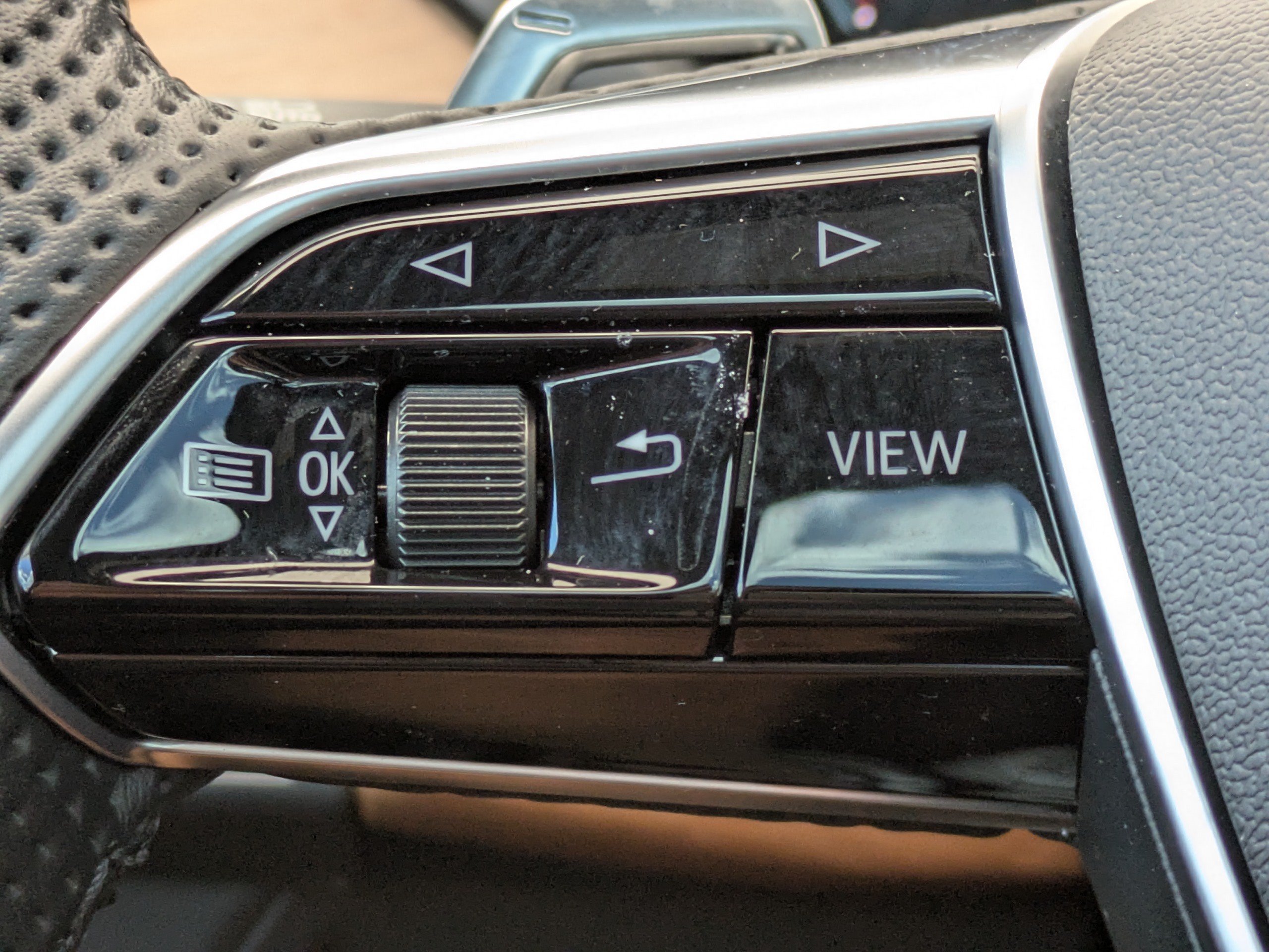 Used 2023 Audi e-tron GT Premium Plus AWD/4WD image 28