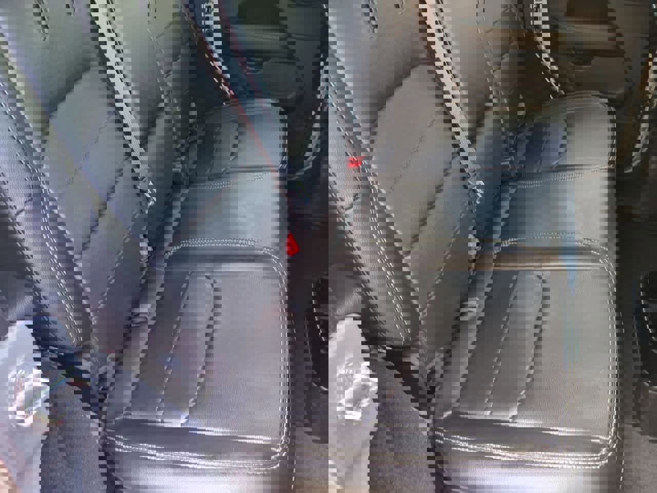 Used 2023 Jeep Wrangler Sahara image 21