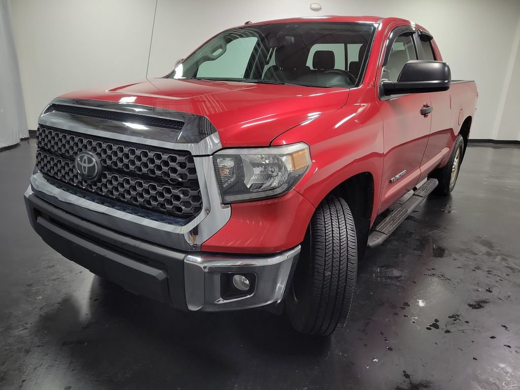 Used 2019 Toyota Tundra SR5 AWD/4WD image 4