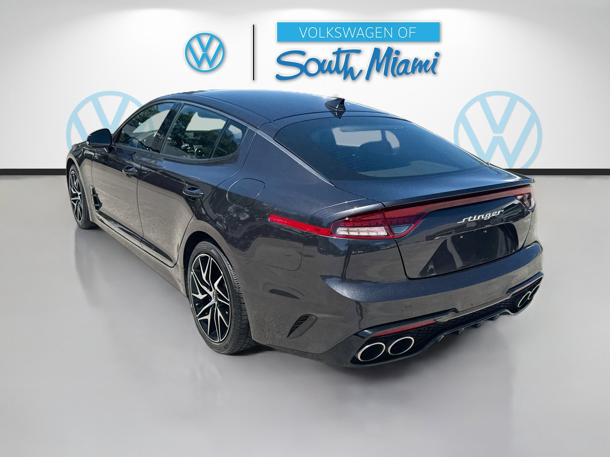Used 2023 Kia Stinger GT-Line RWD image 5