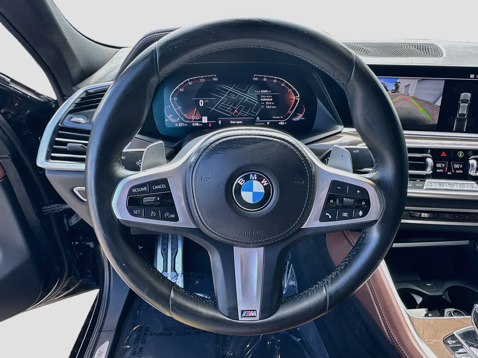Used 2023 BMW X6 xDrive40i w/ M Sport Package AWD/4WD image 10