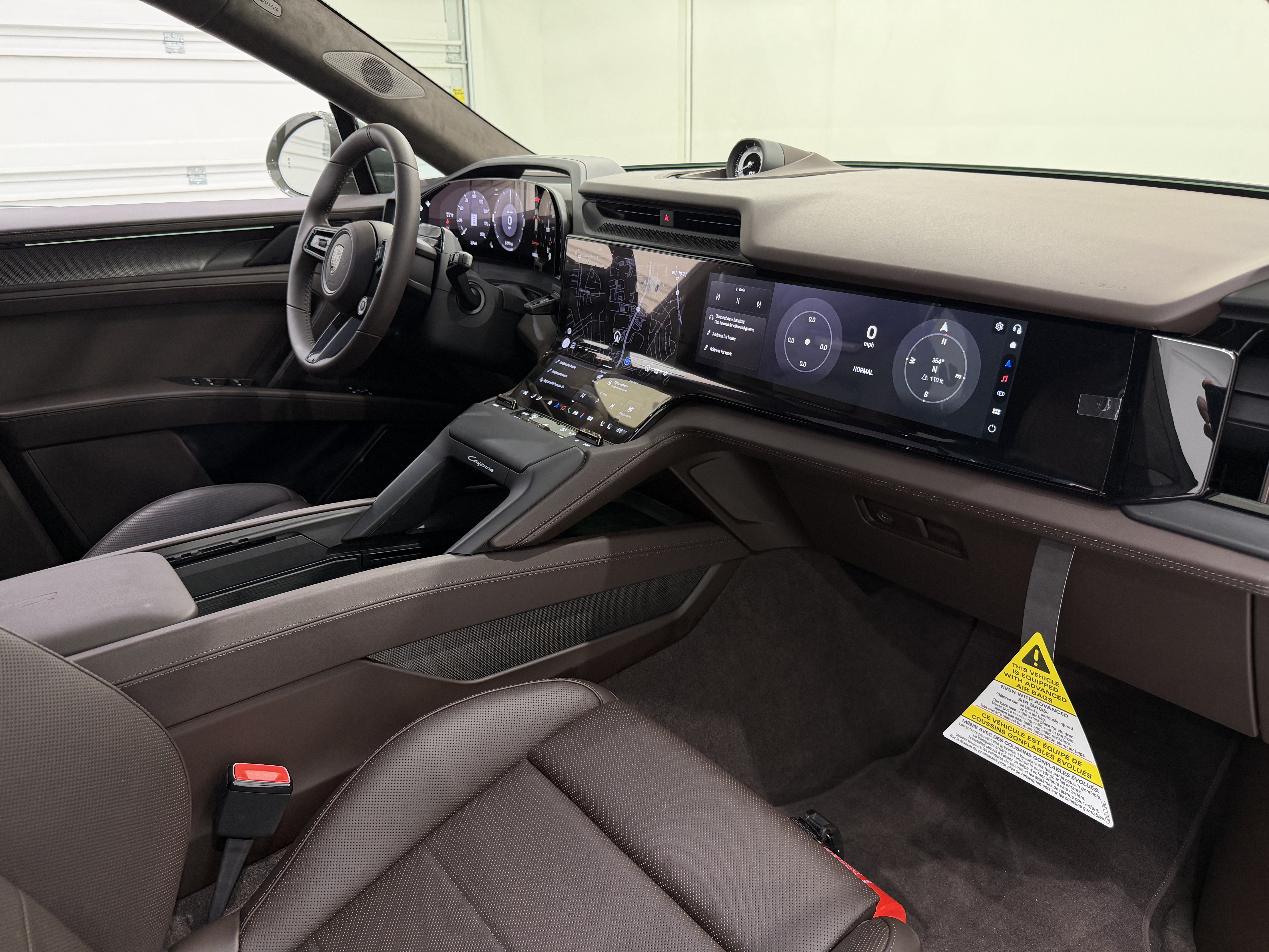 New 2026 Porsche Cayenne Turbo Electric AWD/4WD image 27
