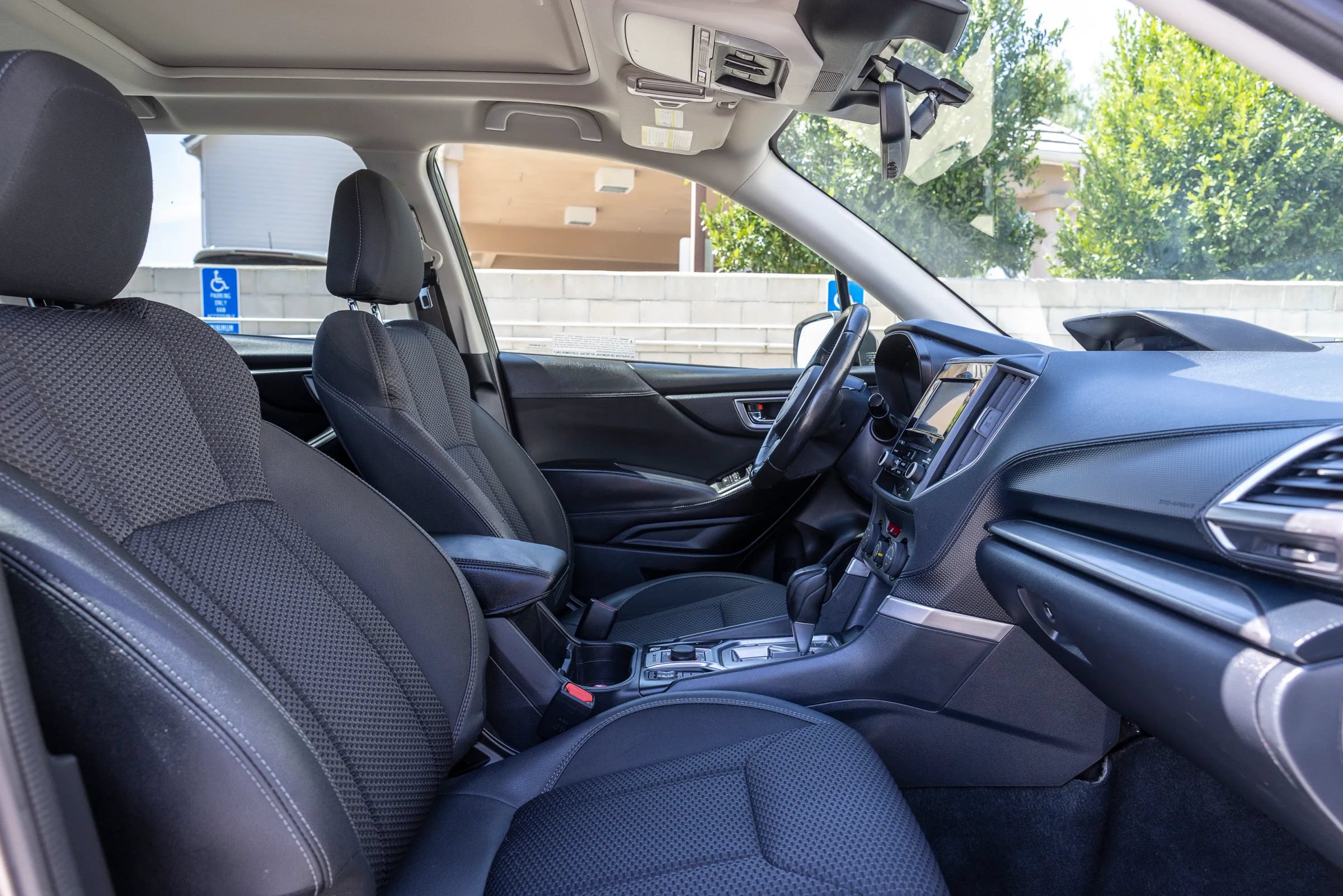 Used 2023 Subaru Forester Premium AWD/4WD image 30