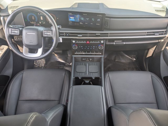 Used 2025 Hyundai Santa Fe SEL image 19