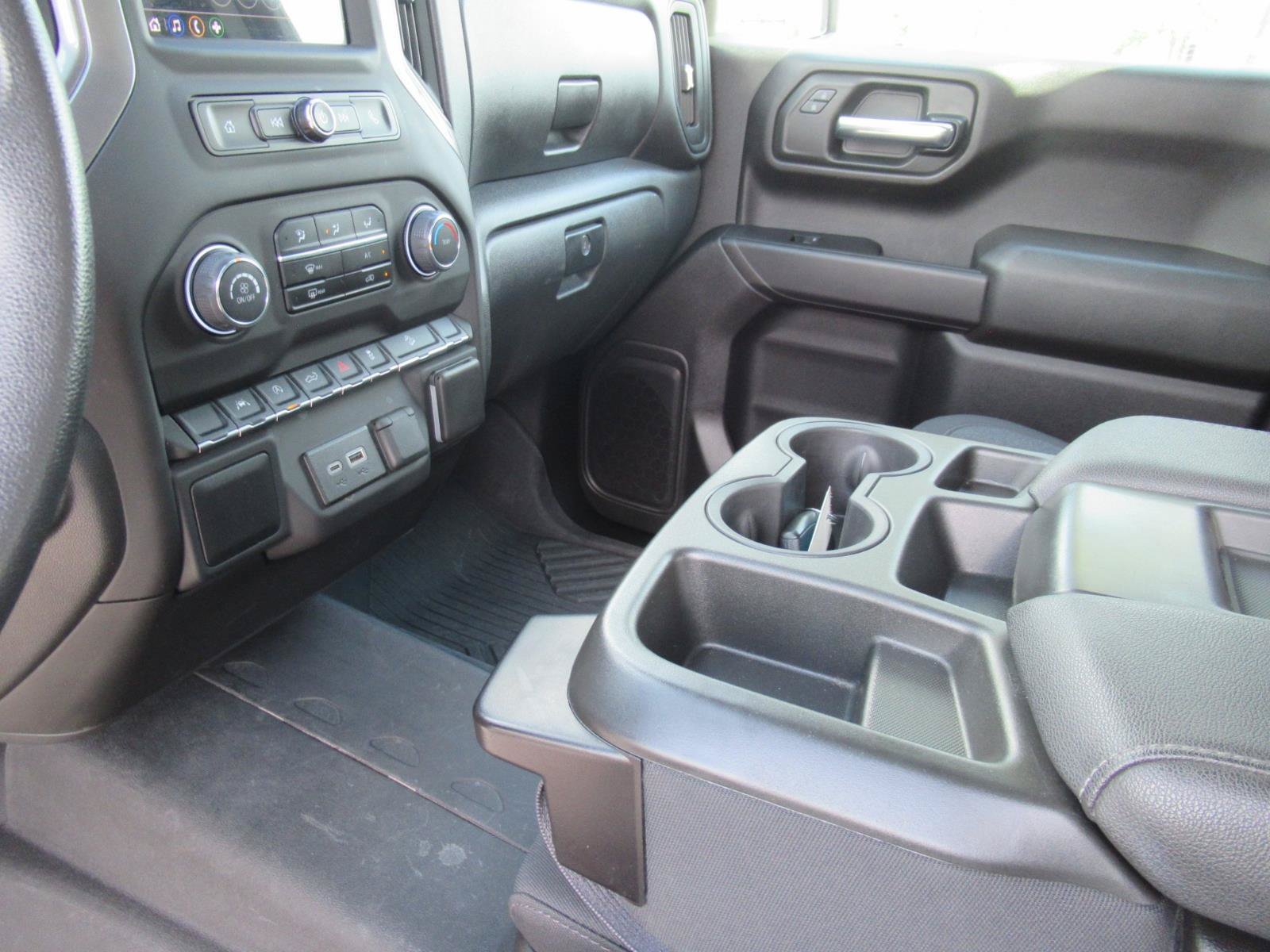 Used 2024 Chevrolet Silverado 1500 Custom Trail Boss w/ LPO, Dark Essentials Package AWD/4WD image 18