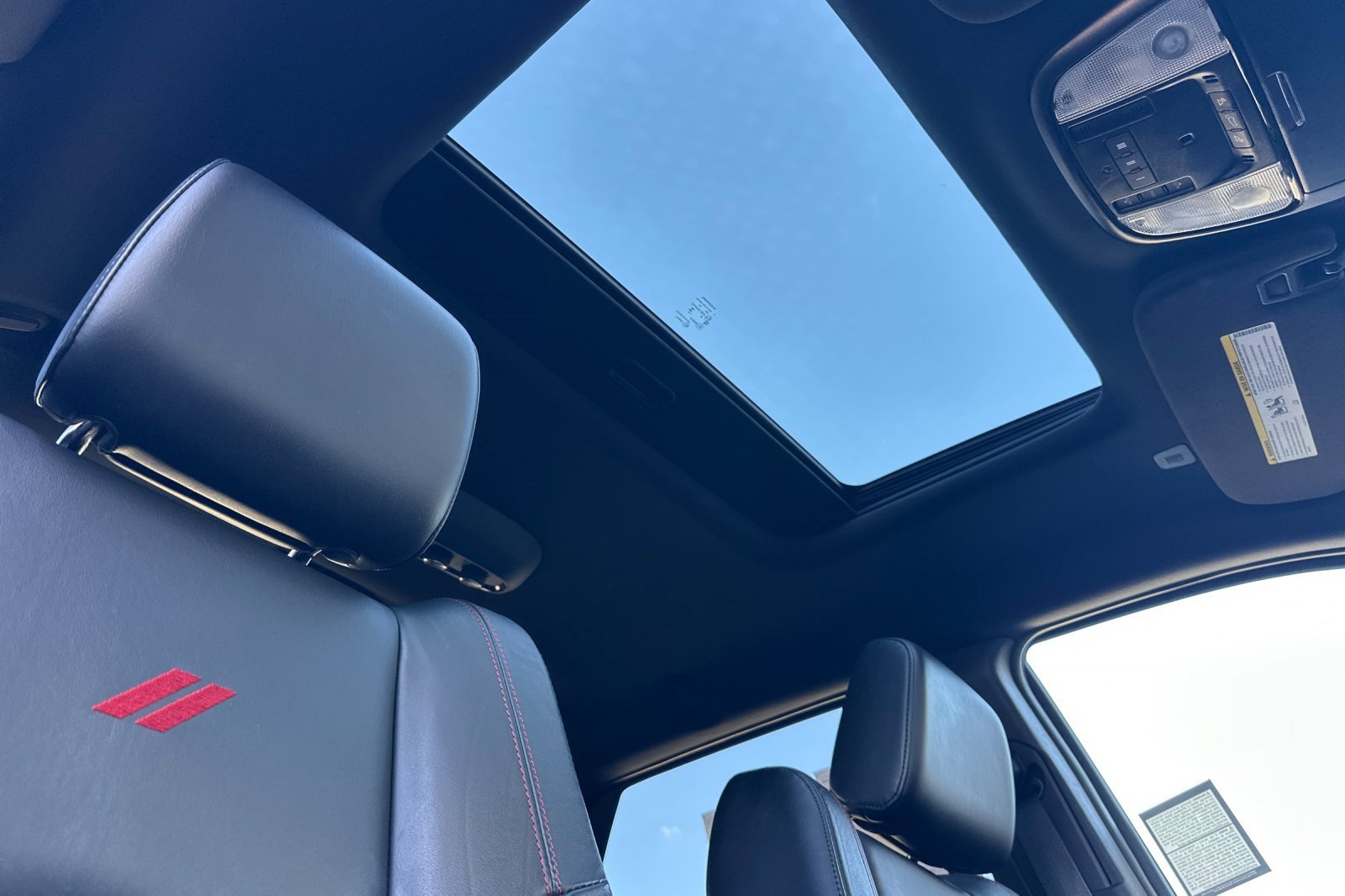 Used 2023 Dodge Durango GT image 20