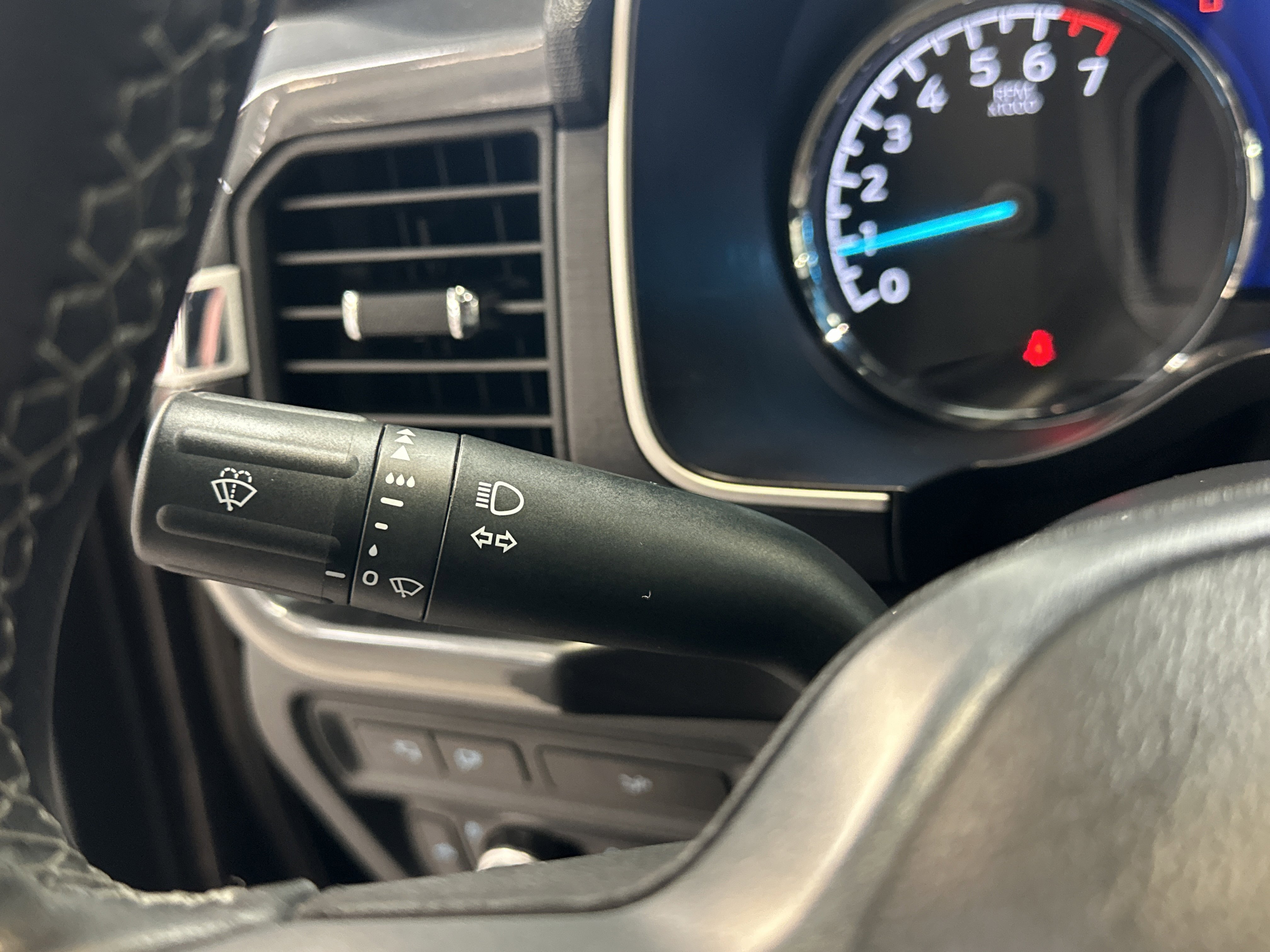 Used 2023 Ford F150 XLT w/ Equipment Group 302A High image 39