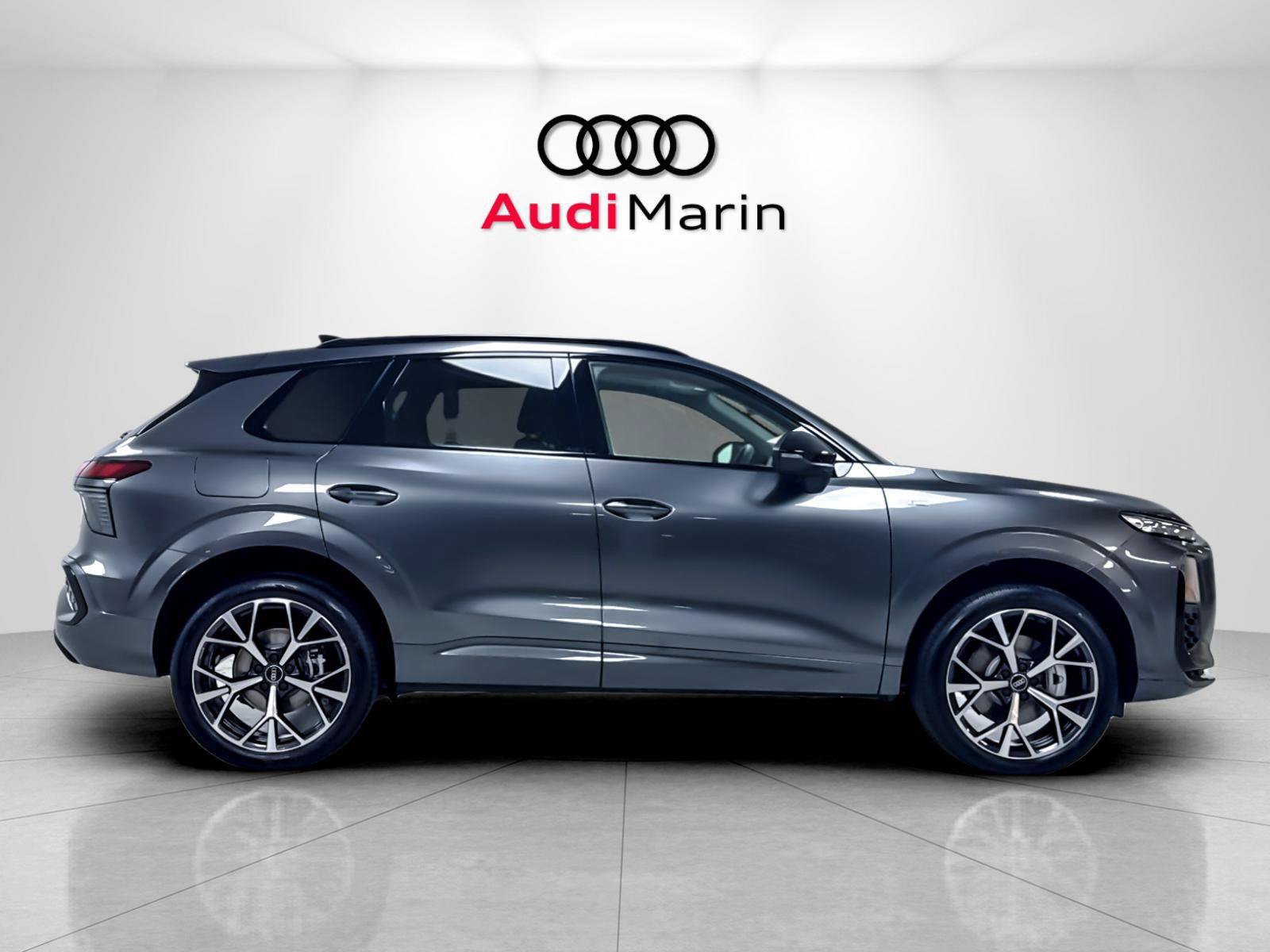 New 2026 Audi Q3 quattro 2.0T AWD/4WD image 6
