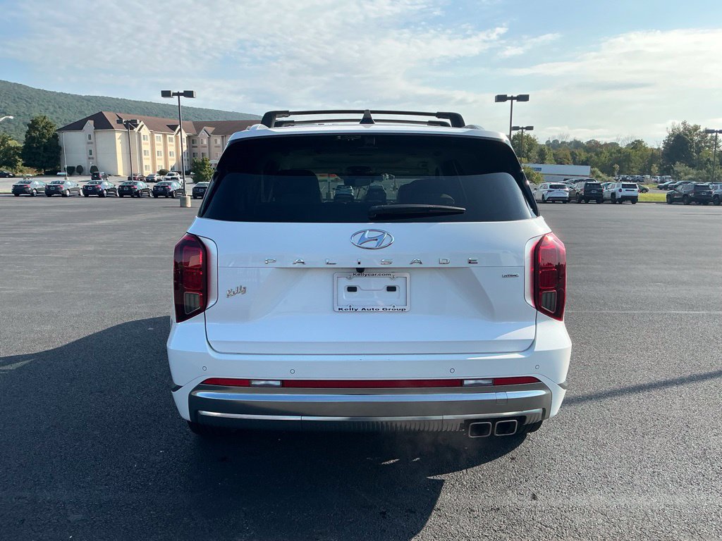 Certified 2024 Hyundai Palisade Calligraphy AWD/4WD image 8