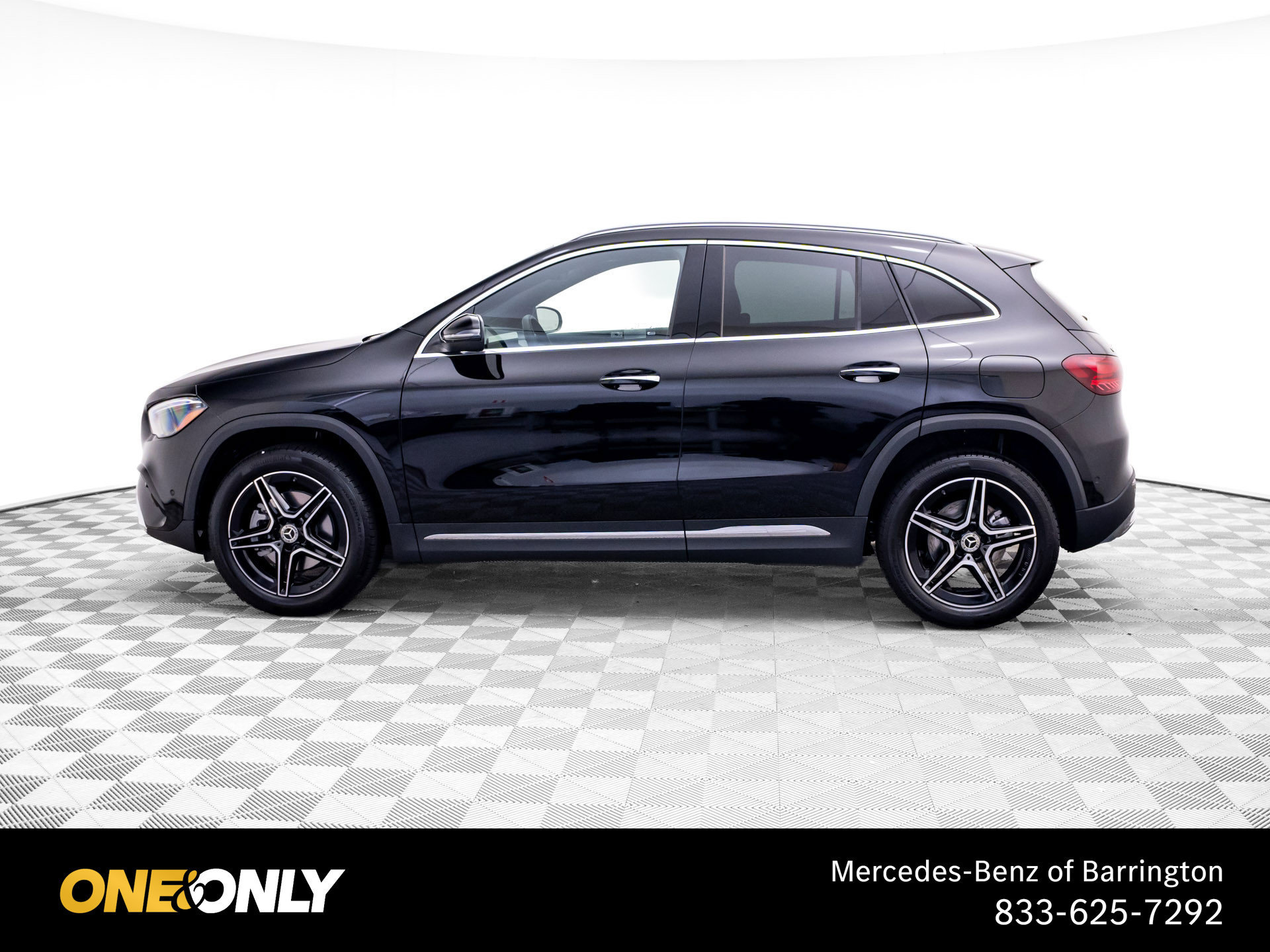 New 2026 Mercedes-Benz GLA 250 4MATIC image 2