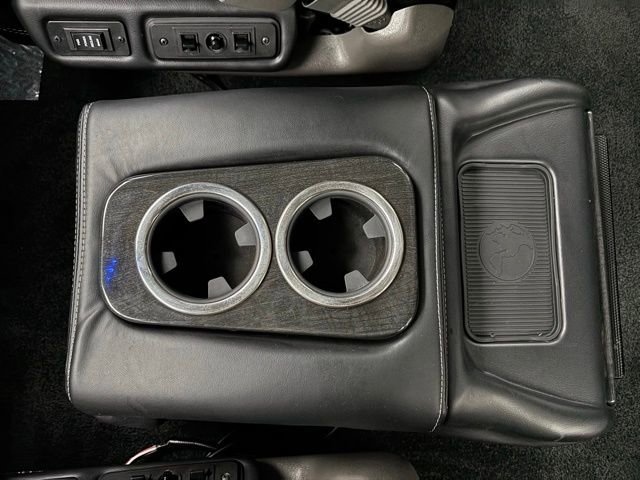 Used 2024 Chevrolet Express 2500 w/ Driver Convenience Package image 41