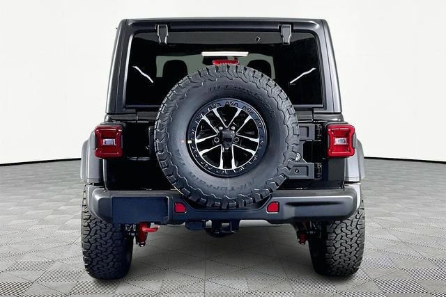 New 2026 Jeep Wrangler Unlimited Rubicon w/ Xtreme 35 Tire Package AWD/4WD image 5
