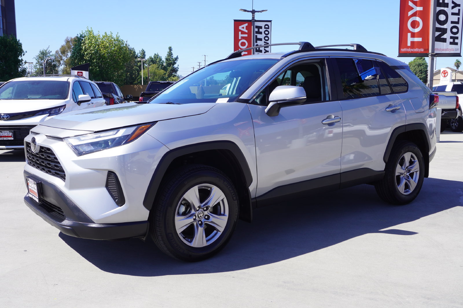 Certified 2024 Toyota RAV4 XLE FWD image 4