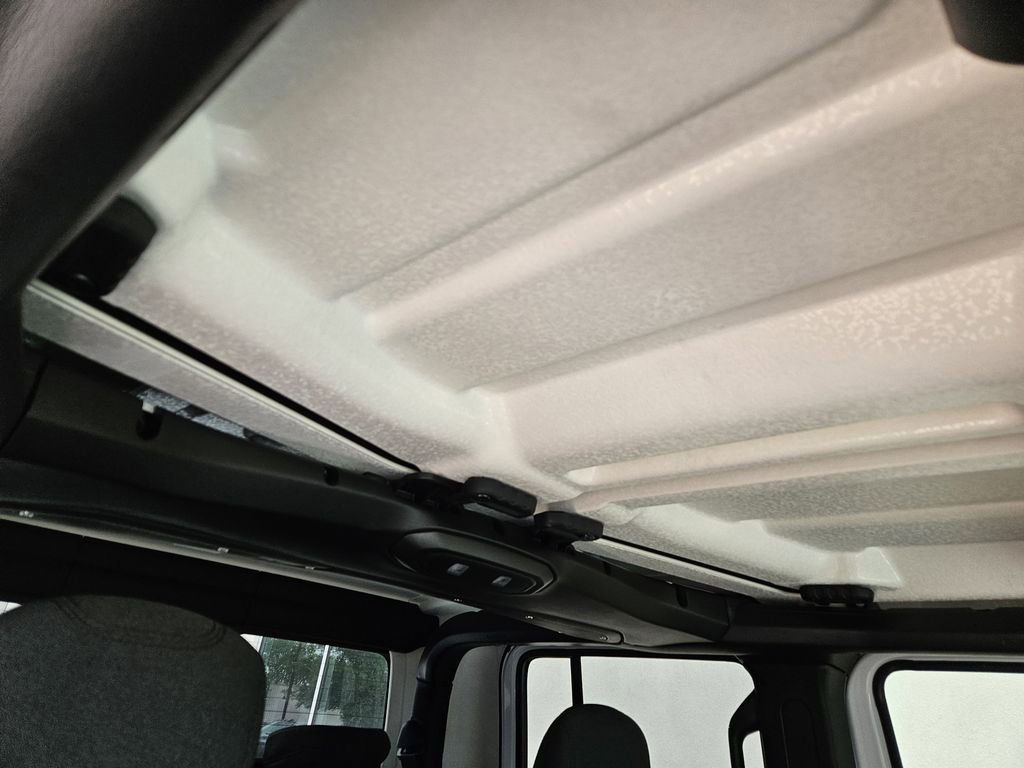 New 2026 Jeep Gladiator Sport AWD/4WD image 8