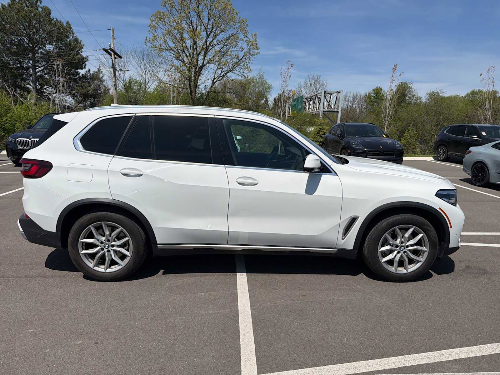 Used 2022 BMW X5 sDrive40i w/ Parking Assistance Package RWD image 10