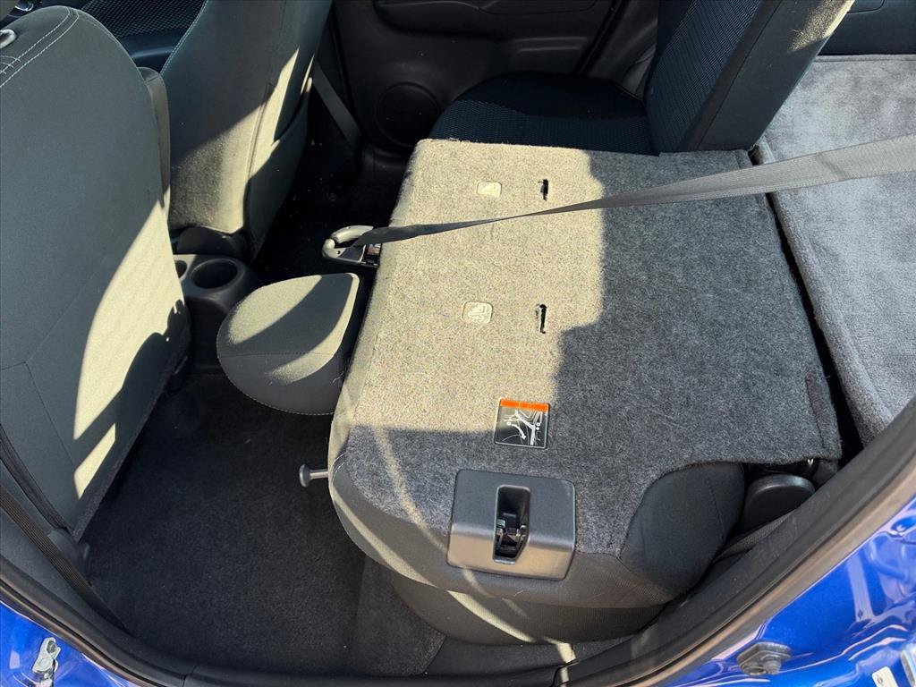 Used 2016 Nissan Versa Note SV FWD image 9
