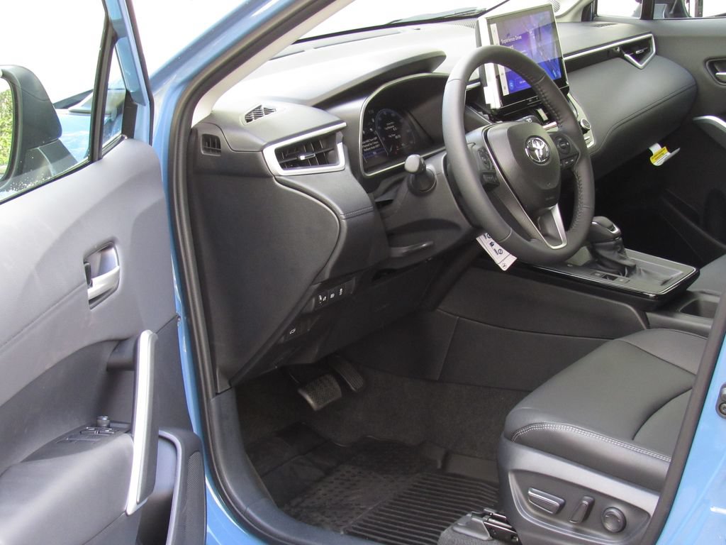 New 2026 Toyota Corolla Cross XLE AWD/4WD image 9