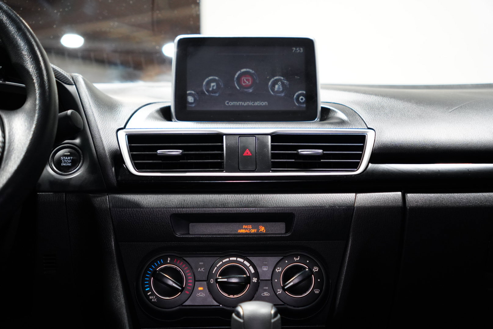 Used 2016 MAZDA MAZDA3 i Sport w/ Preferred Equipment Package image 12