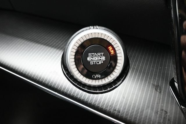 New 2026 Jeep Grand Wagoneer L Summit AWD/4WD image 15