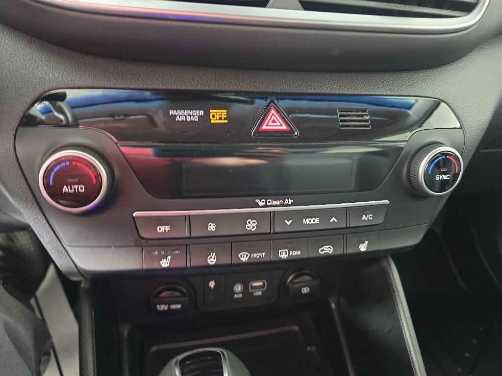 Used 2021 Hyundai Tucson Limited w/ Cargo Package AWD/4WD image 19