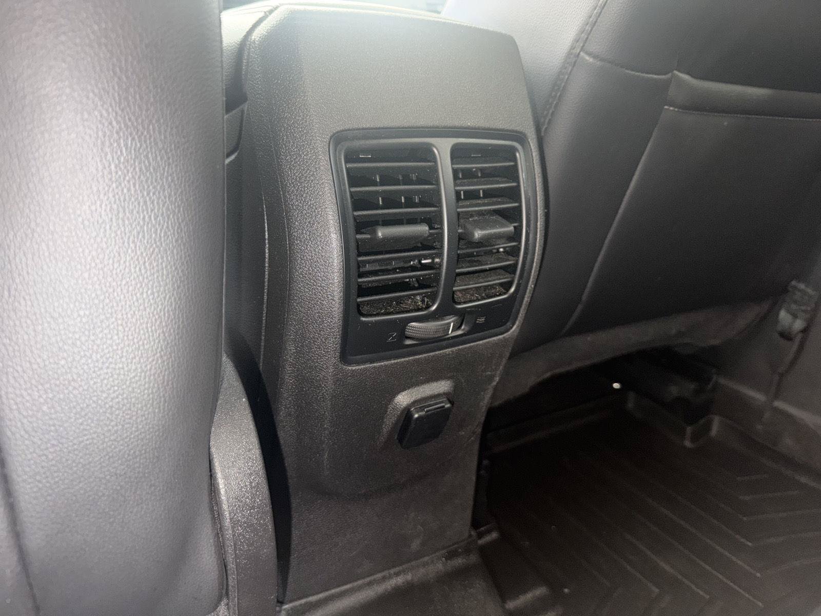 Used 2019 Ford Escape SEL AWD/4WD image 26