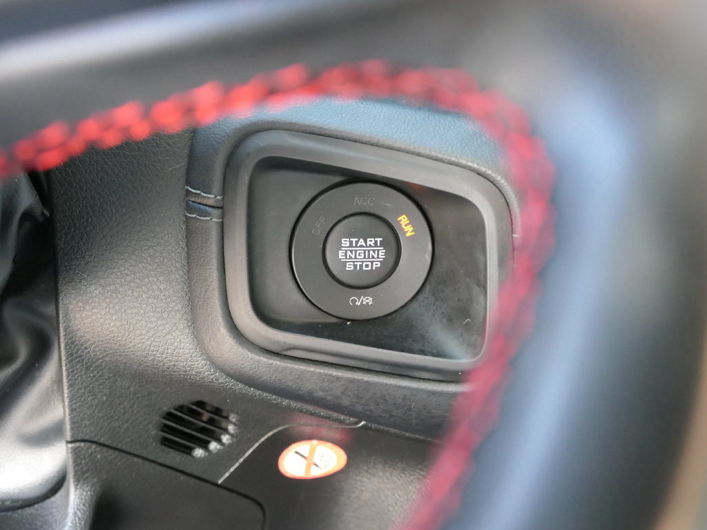 Used 2024 Jeep Wrangler Unlimited Rubicon AWD/4WD image 15