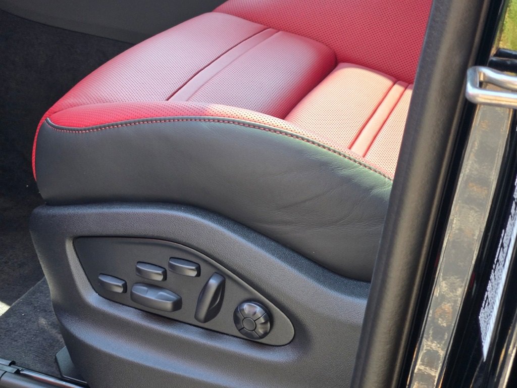New 2026 Porsche Cayenne GTS image 19