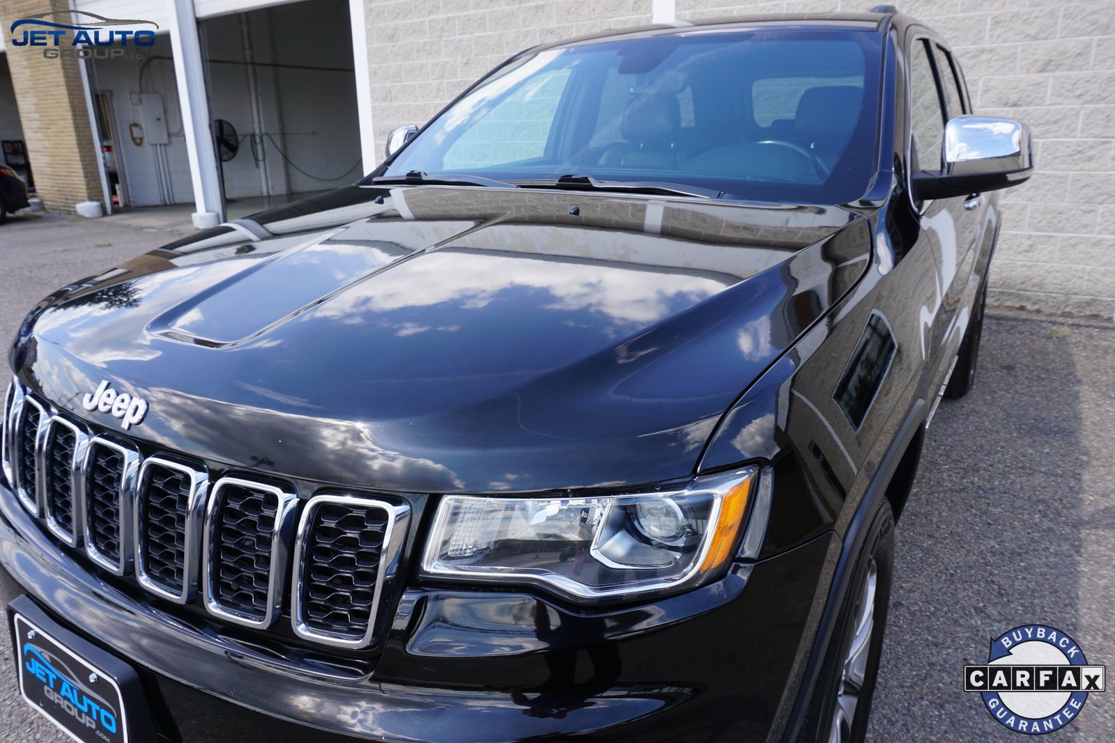 Used 2018 Jeep Grand Cherokee Limited image 5