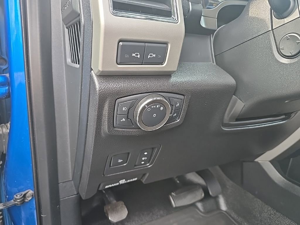 Used 2020 Ford F350 Lariat AWD/4WD image 19