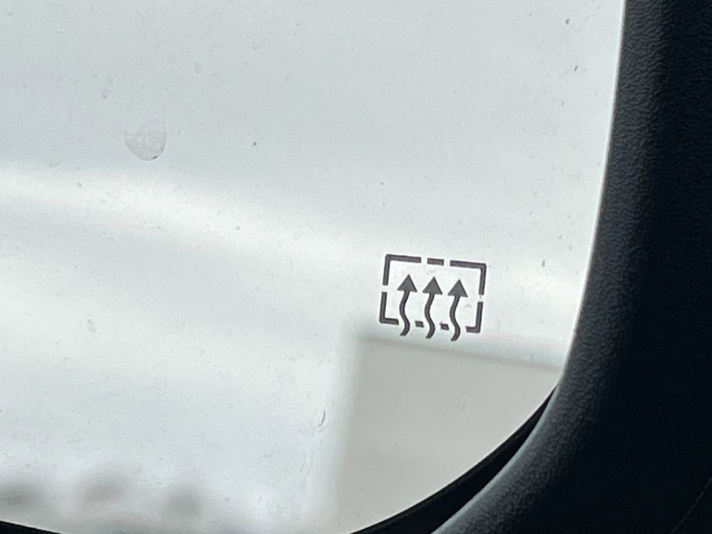 New 2025 GMC Acadia Elevation image 39