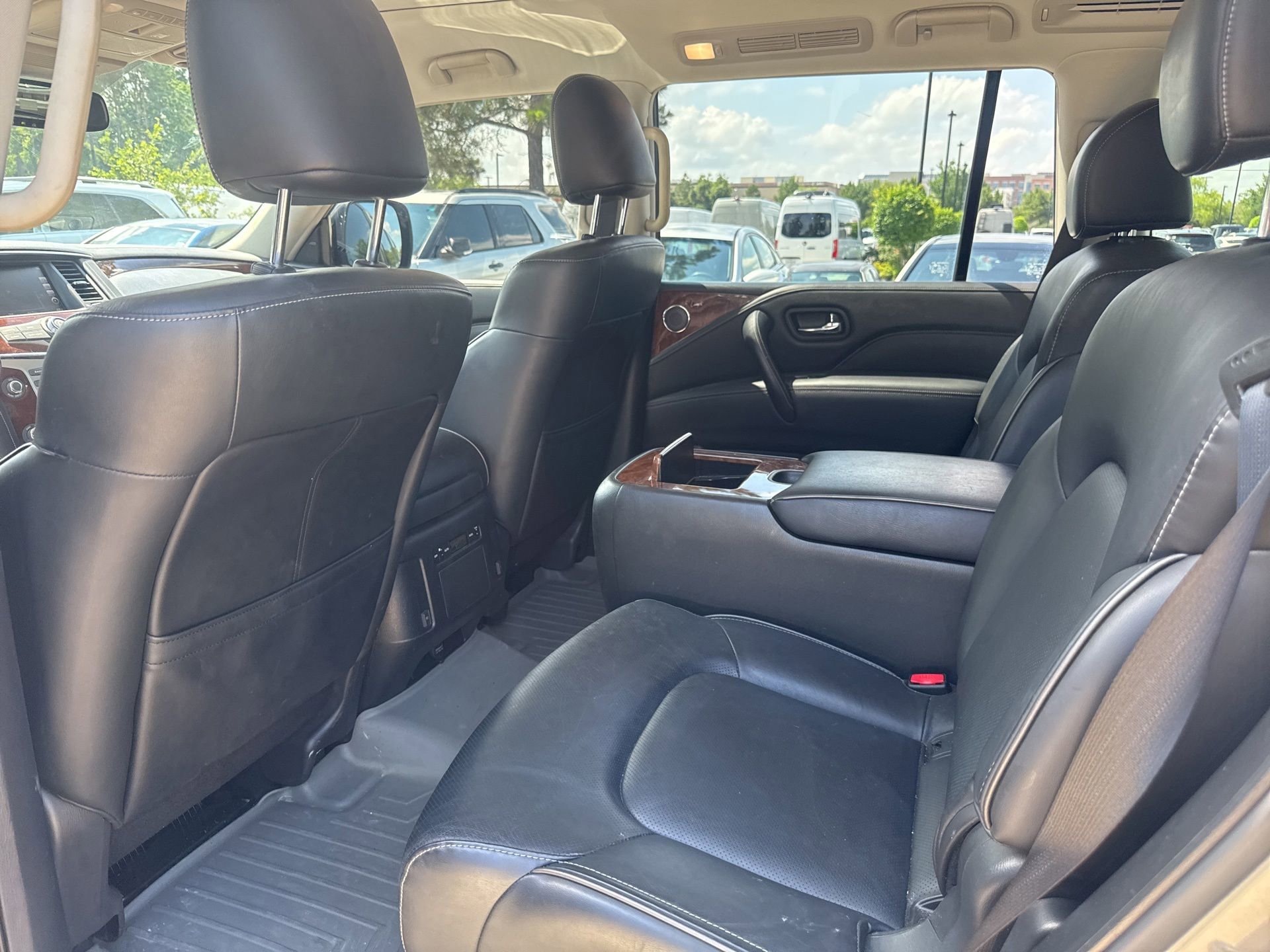 Used 2019 INFINITI QX80 Luxe w/ 22" Wheel Package AWD/4WD image 10