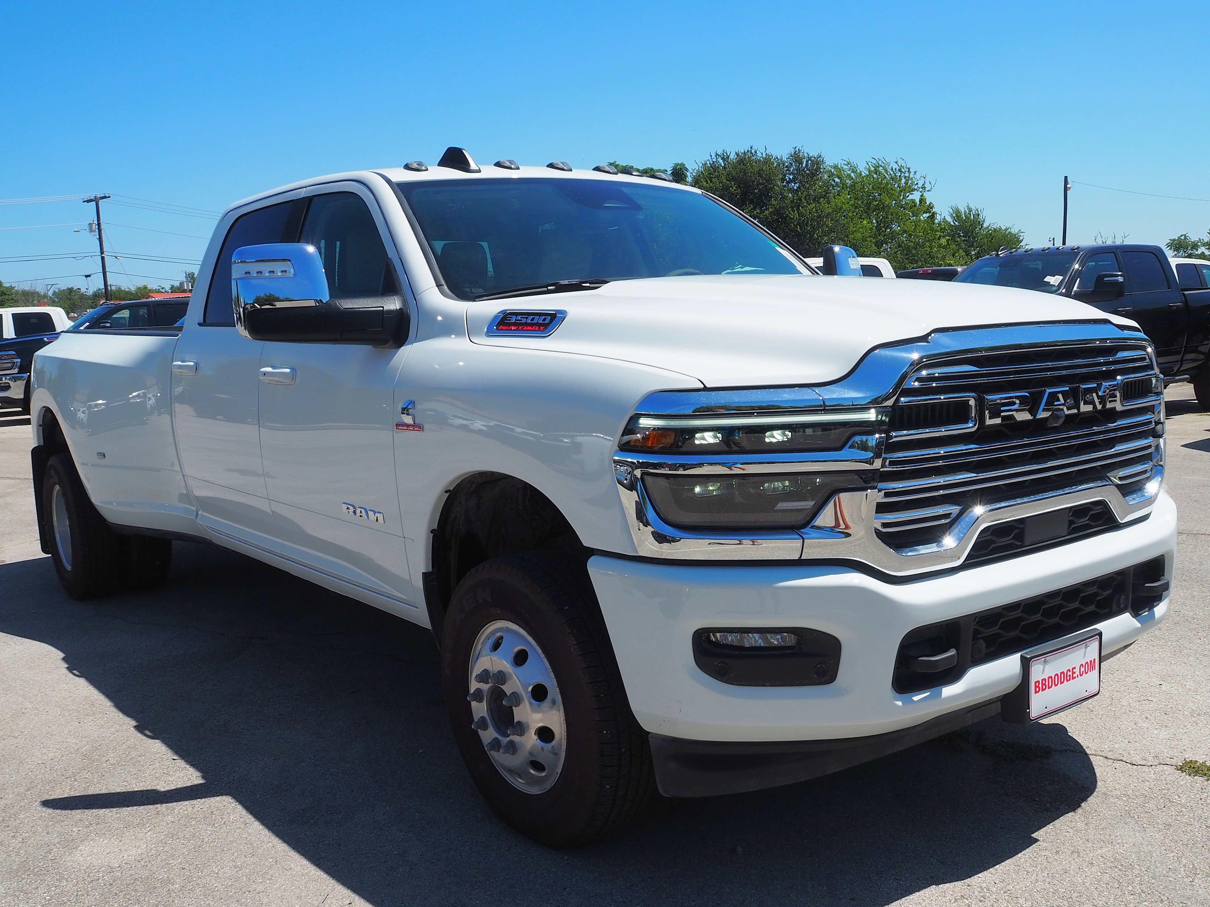 New 2025 RAM 3500 Laramie image 4