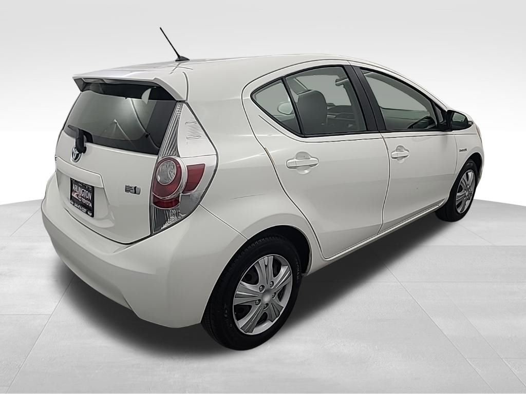 Used 2014 Toyota Prius C Two image 4