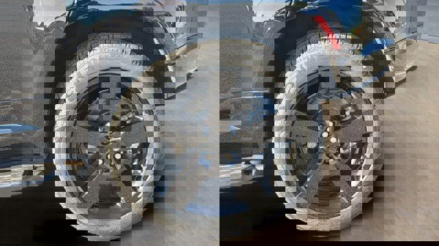 New 2026 Land Rover Defender 110 X-Dynamic SE image 17