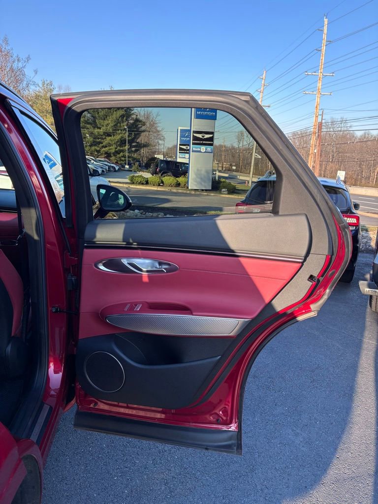 Used 2025 Genesis GV70 3.5T Sport image 49