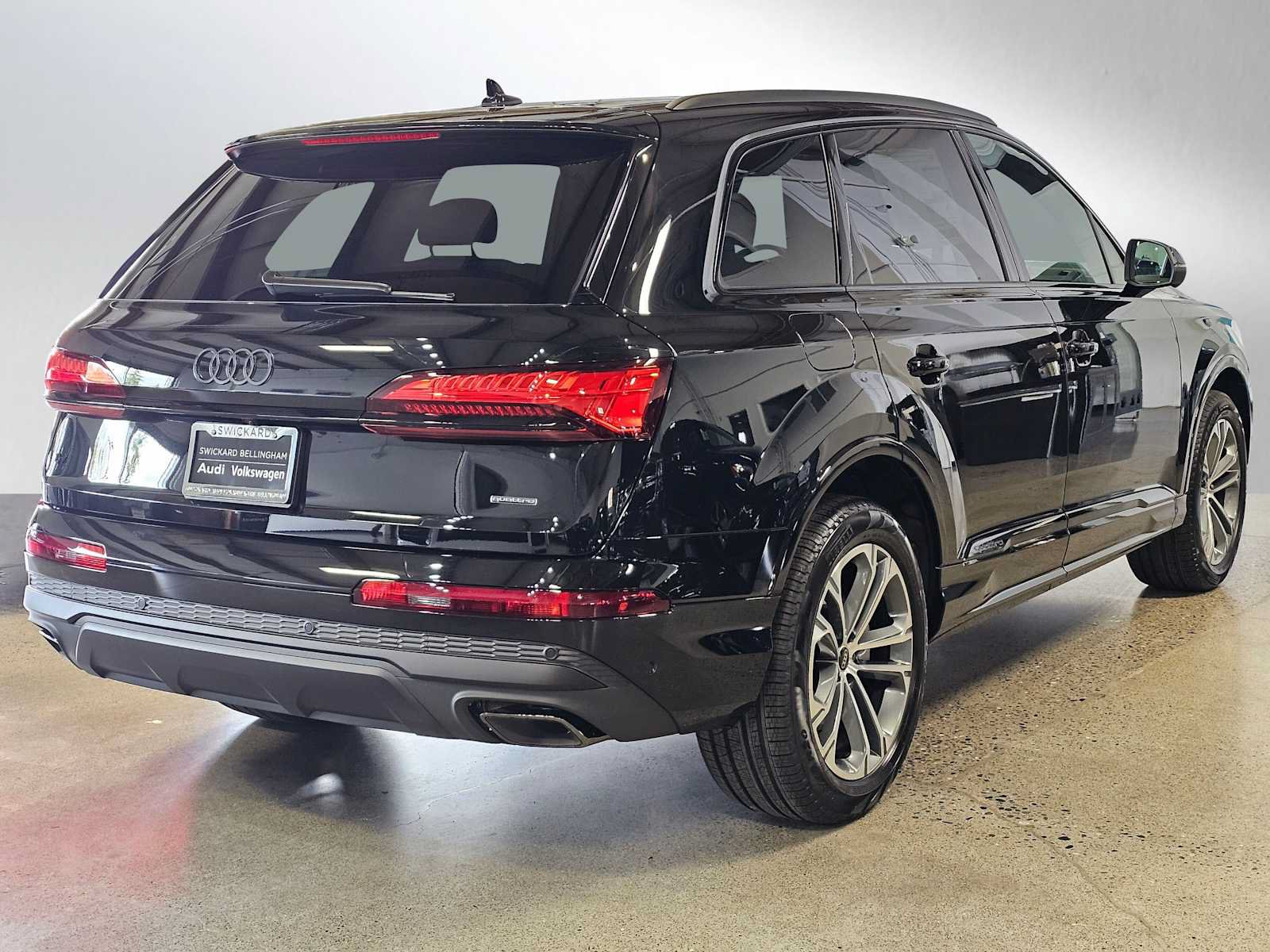 New 2026 Audi Q7 2.0T Premium AWD/4WD image 7