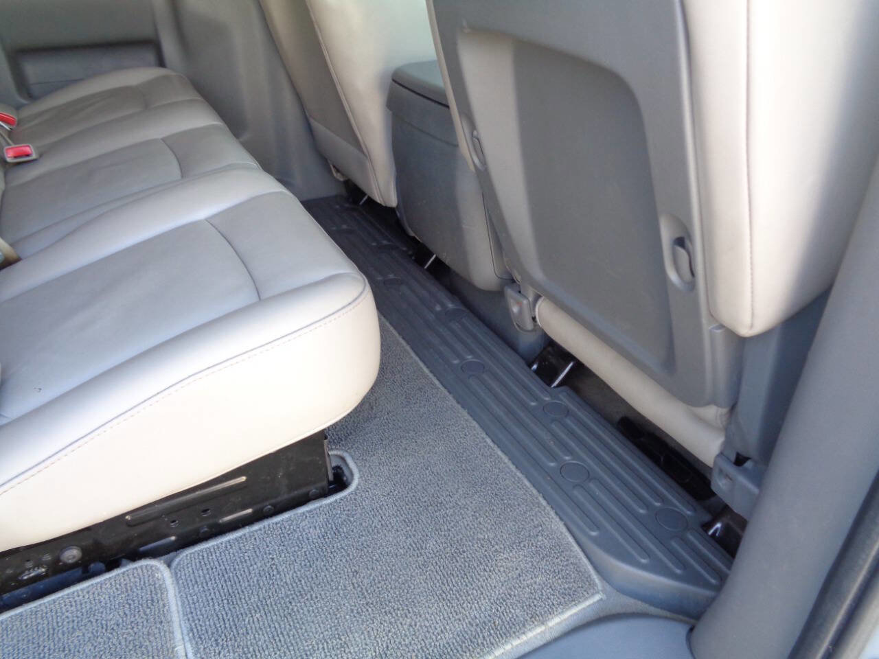 Used 2019 Nissan NV 3500 SL RWD image 36