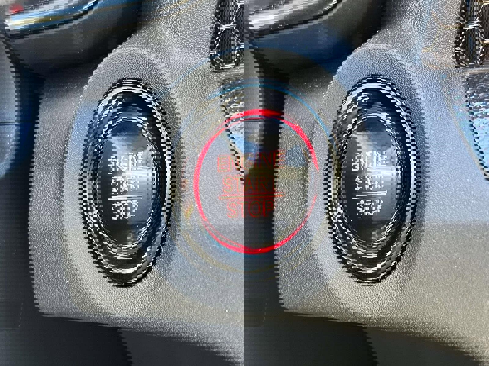 Used 2025 Honda CR-V EX image 29