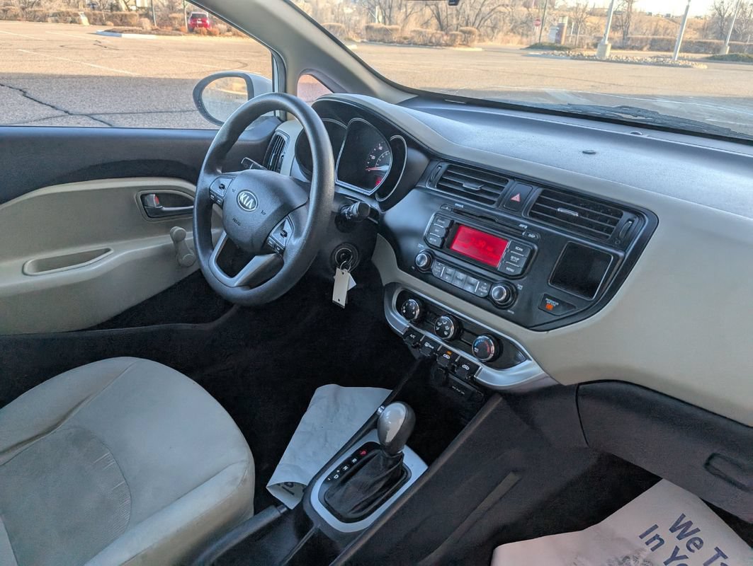Used 2013 Kia Rio LX FWD image 22