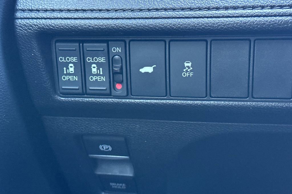 Certified 2025 Honda Odyssey Sport-L image 33