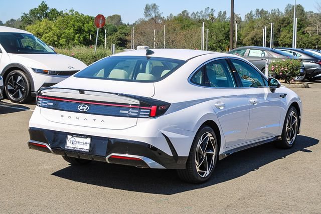 New 2026 Hyundai Sonata SEL FWD image 5