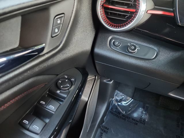 Used 2024 Chevrolet Trax RS w/ Sunroof Package FWD image 35