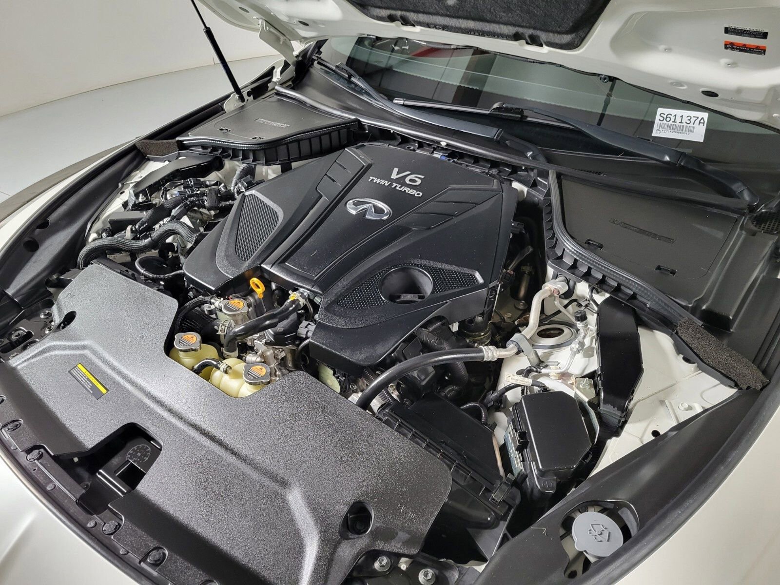 Used 2022 INFINITI Q60 Red Sport 400 image 10