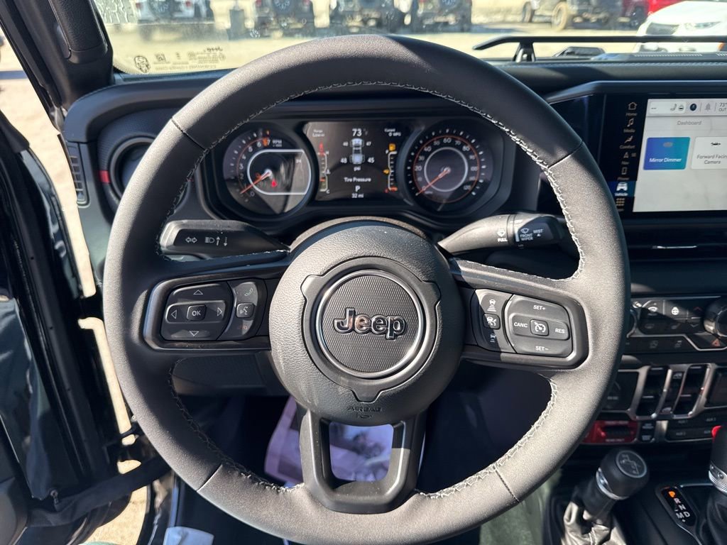 New 2026 Jeep Gladiator Rubicon w/ Technology Group AWD/4WD image 10