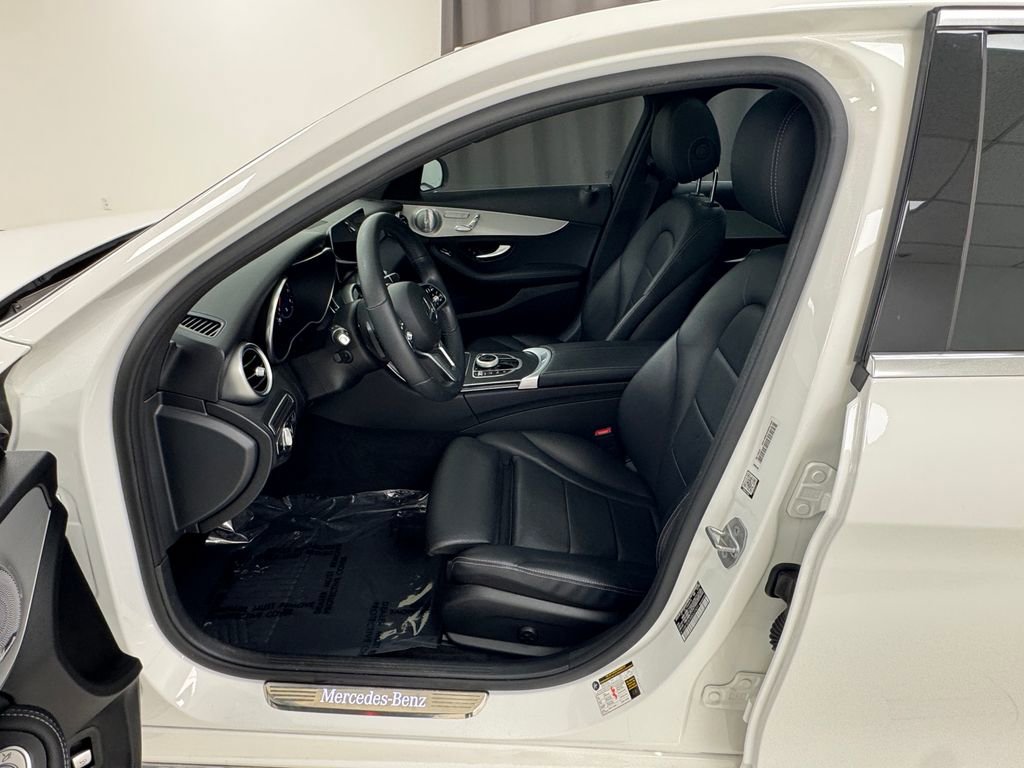 Used 2021 Mercedes-Benz C 300 Sedan image 10